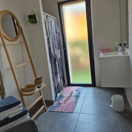 L'espourguit Proche De L'ocean Et De La Foret