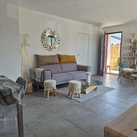 L'espourguit Proche De L'ocean Et De La Foret בית נופש *